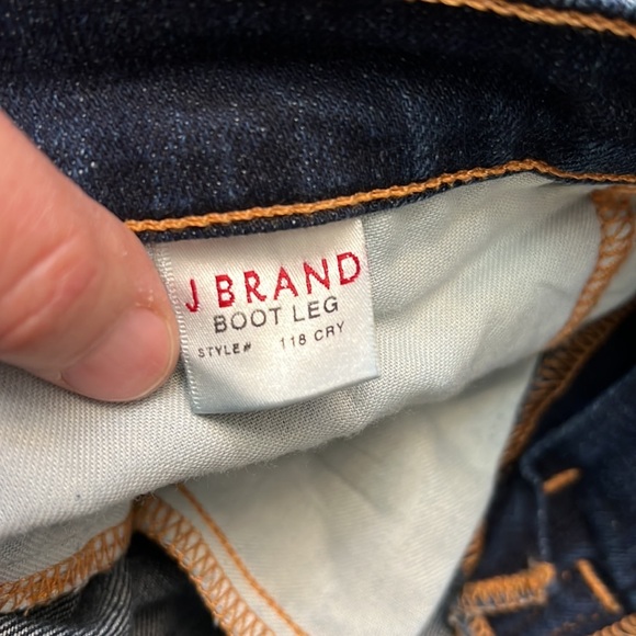 J BRAND BOOTCUT MID RISE DARKWASH DENIM 28 - Picture 13 of 16